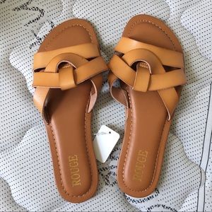 Women’s slippers